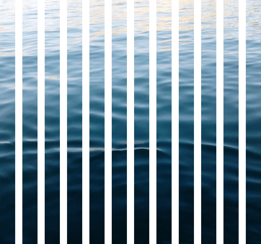 This example converts a serene image of smooth waves into a picture composed of 12 separate strips spaced 25 pixels apart. It sets the number of rows to 1, ensuring that the image remains unbroken horizontally. It also utilizes the option to equalize the size of the pieces, resulting in a created image with no randomness. (Source: Pexels.)